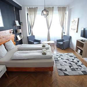 D.Five Inspire Apartment Budapest